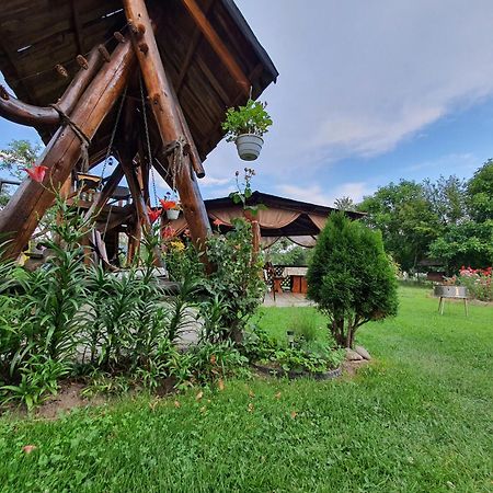 Lavanda Cottage Верховина Екстериор снимка